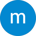 Blaue Runde mit weißem 'm'